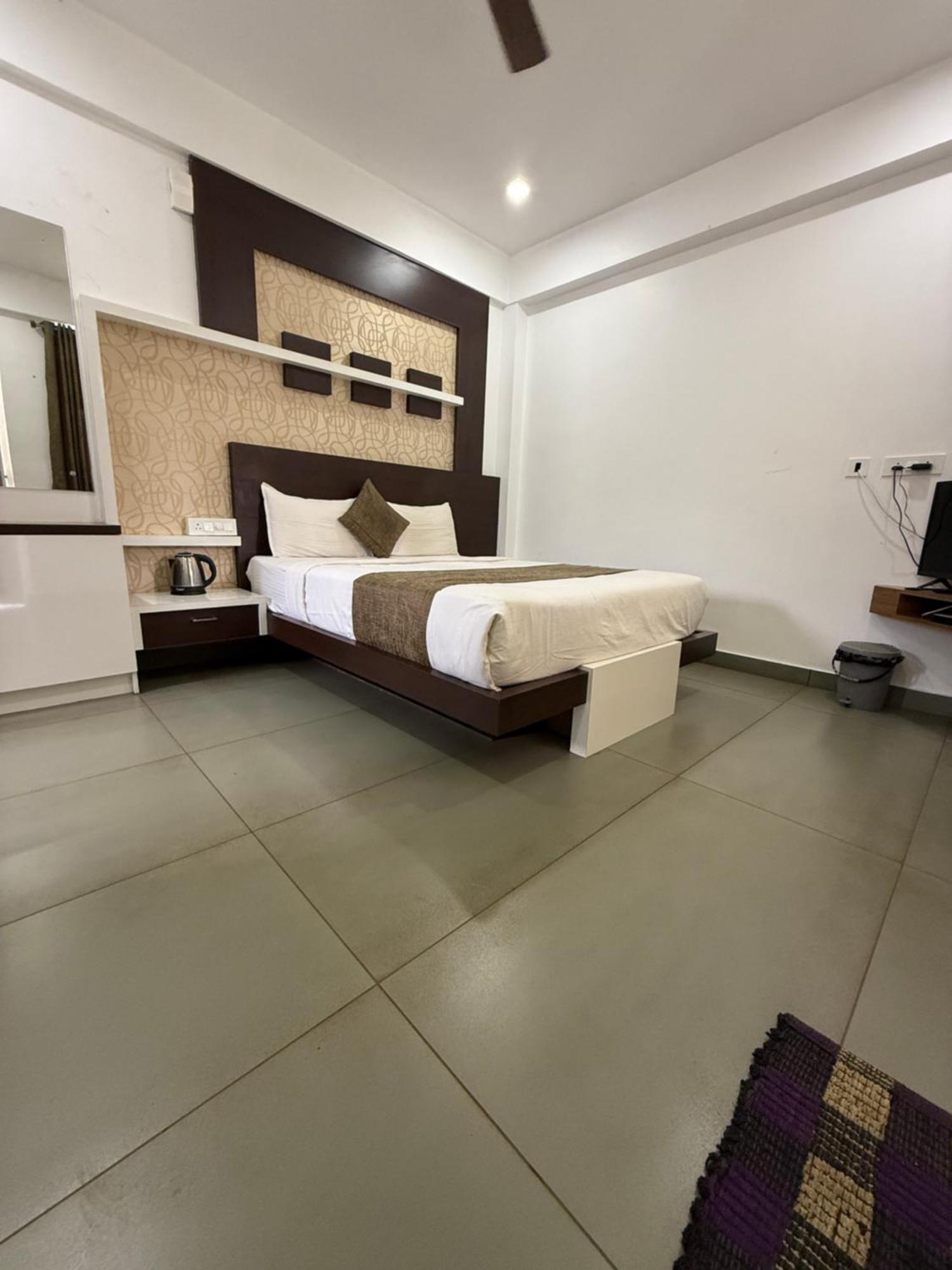 Honey Rock Hotel Kanthalloor Eksteriør billede
